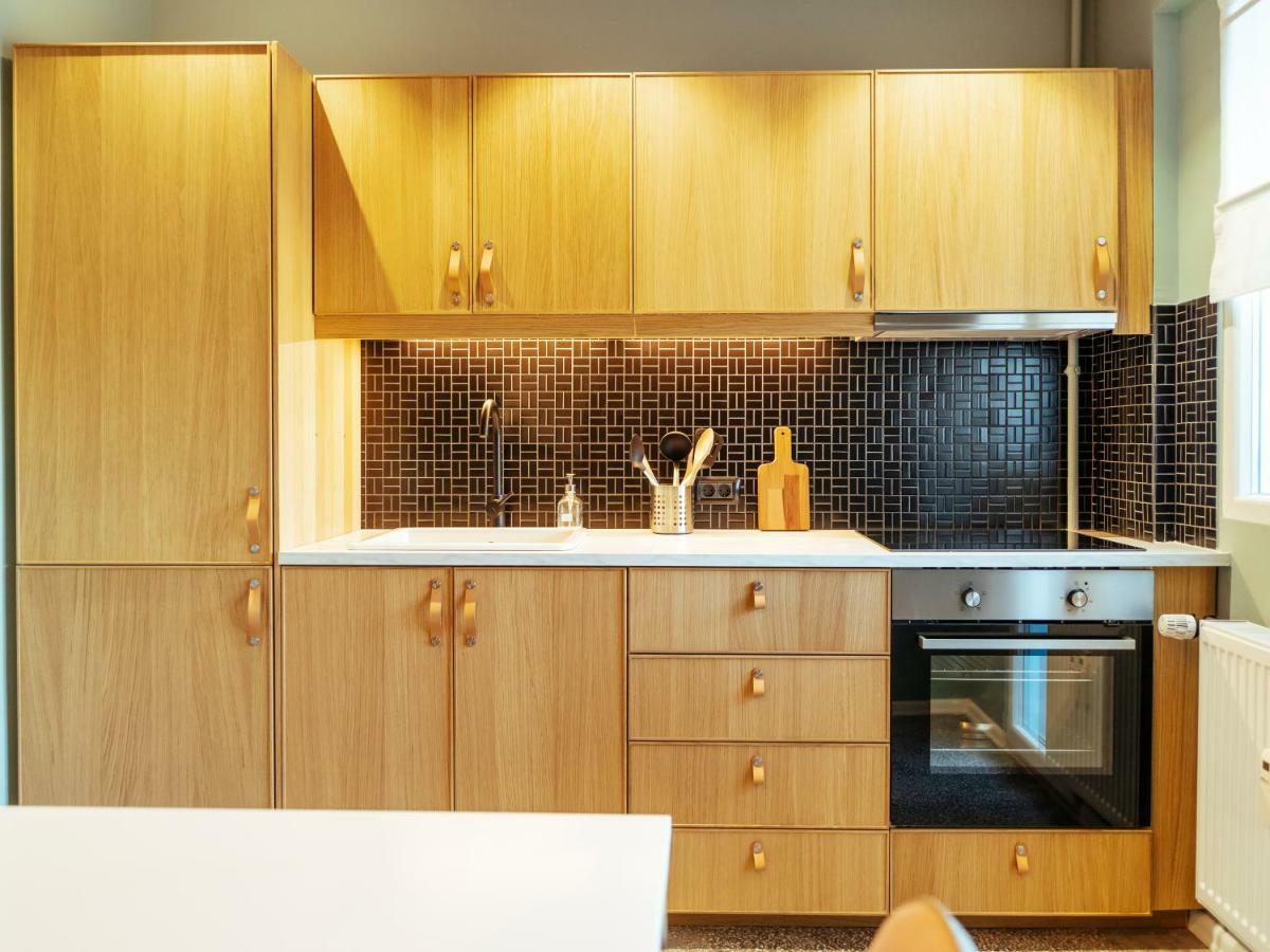 Parklake Design Apartment - Fabulous View - Netflix Бухарест Экстерьер фото